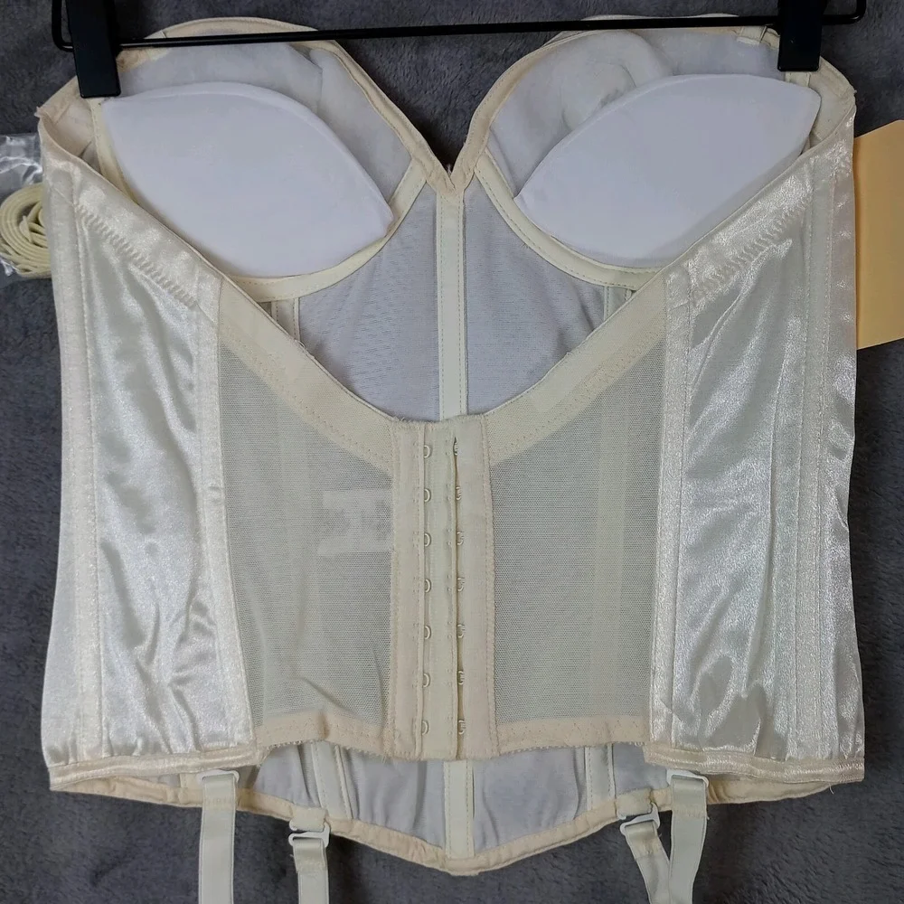 Vtg NOS Corset Bustier With Garters Ivory‎ Empire Intimates Sexy Boudoir 34A